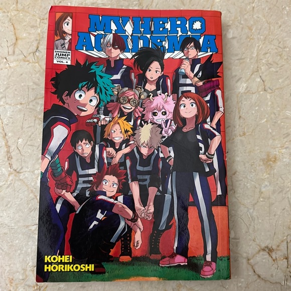 My Hero Academia:Shonen Jump Manga ed. Vol.4 By: Kohei Horikoshi. Paperback - Picture 1 of 4